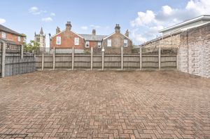 Photo 13- click for photo gallery